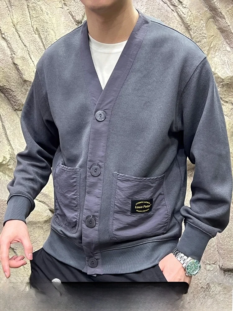 Trendy Oversized V-Neck Open Cardigan Coat with Large Pockets Close-Woven Process Autumn New Style Couple's Outerwear
Trendy Oversized V-Neck Open Cardigan Coat with Large Pockets Close-Woven Process Autumn New Style Couple's Outerwear