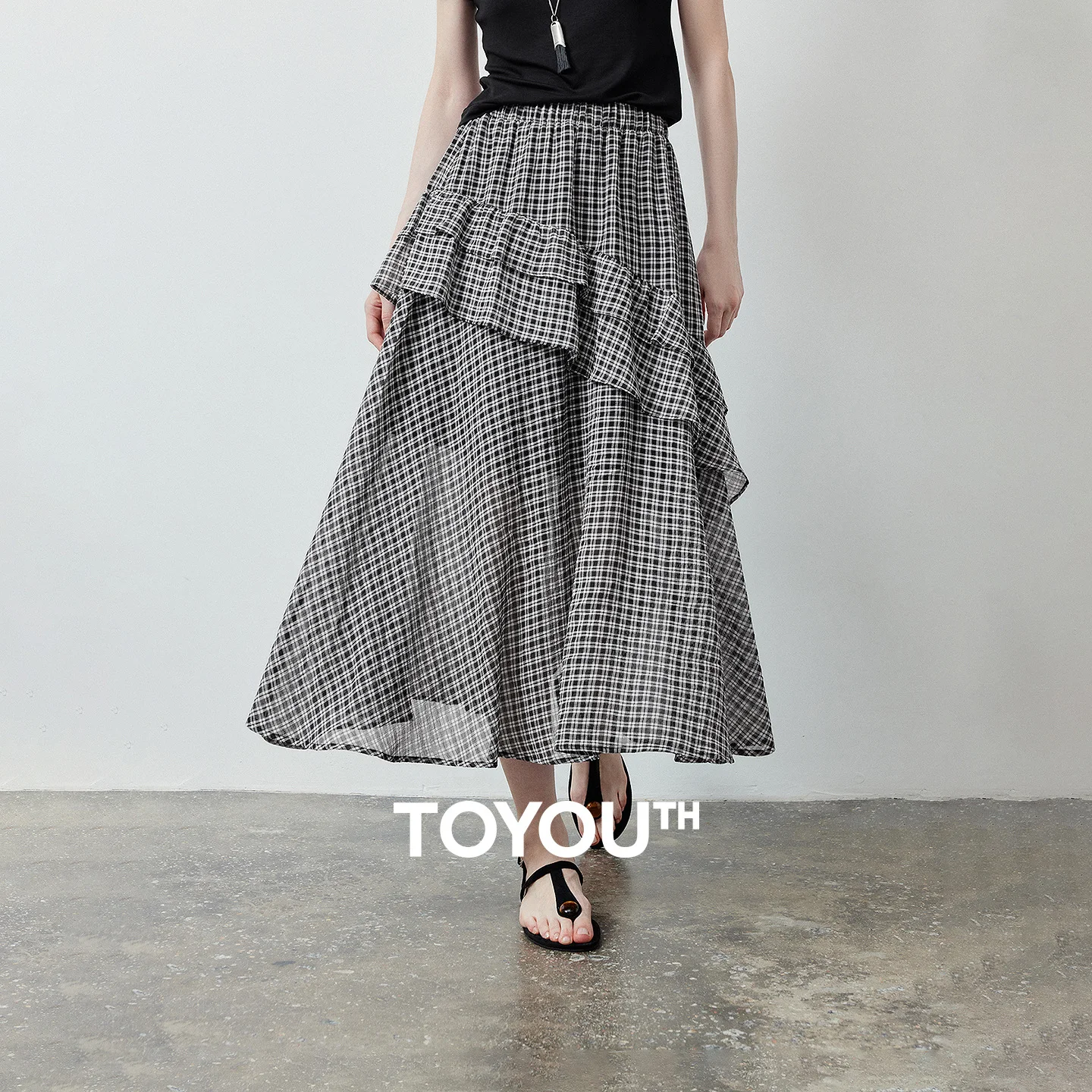 TOYOUTH Women Skirt 2026 Summer New Black and White Plaid Vintage Irregular Ruffled Layered A-line Flared Hem Casual Skirt
TOYOUTH Women Skirt 2026 Summer New Black and White Plaid Vintage Irregular Ruffled Layered A-line Flared Hem Casual Skirt
