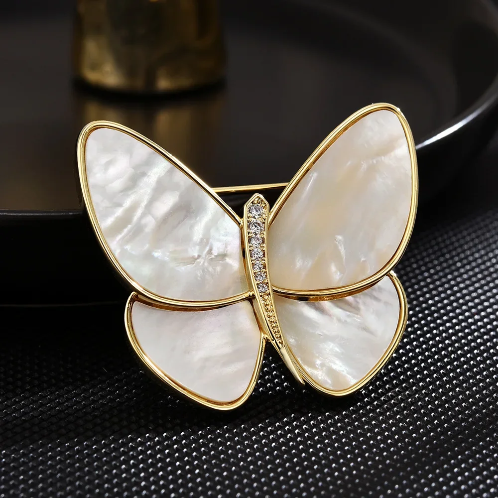 fashion Brooch for Women Shell Butterfly Brooches High Quality Women's Clothing Pins Retro Jewelry Accessories birthday Gifts
fashion Brooch for Women Shell Butterfly Brooches High Quality Women's Clothing Pins Retro Jewelry Accessories birthday Gifts