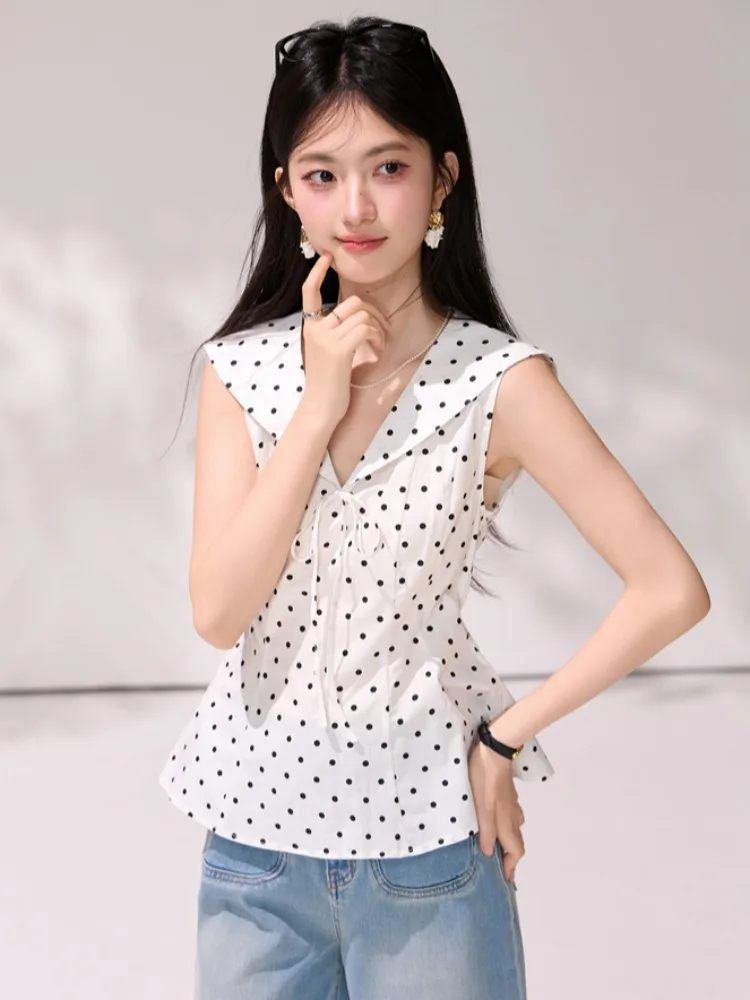White Polka Dot Naval Collar Sleeveless Shirt Women's Fashion Summer Design Waist Cinching Shirt Top Korean Style Breathable ...
White Polka Dot Naval Collar Sleeveless Shirt Women's Fashion Summer Design Waist Cinching Shirt Top Korean Style Breathable ...
