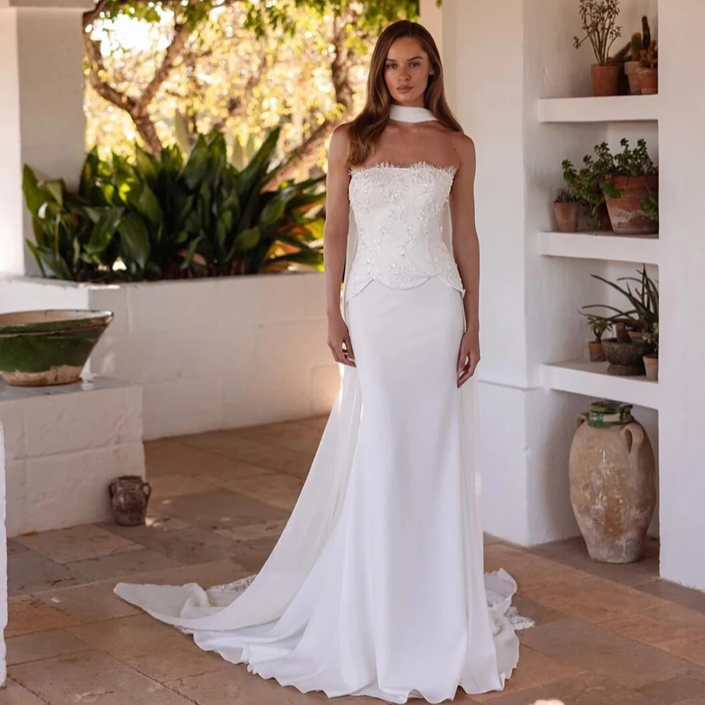 Свадебное платье-русалка из атласа с индивидуальными кружевными аппликациями, со съемным чокером и шлейфом для свадебного торжества
Свадебное платье-русалка из атласа с индивидуальными кружевными аппликациями, со съемным чокером и шлейфом для свадебного торжества