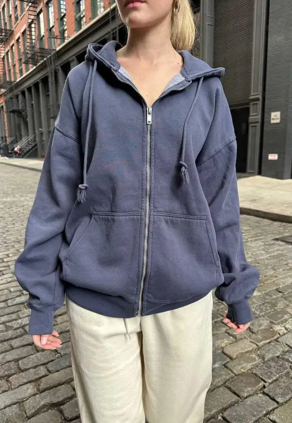 Women's 2025 Autumn and Winter Leisure Vacation Zipper Hooded Sweatshirt Jacket Loose and Comfortable Vintage Sweatshirt Jacket
Women's 2025 Autumn and Winter Leisure Vacation Zipper Hooded Sweatshirt Jacket Loose and Comfortable Vintage Sweatshirt Jacket