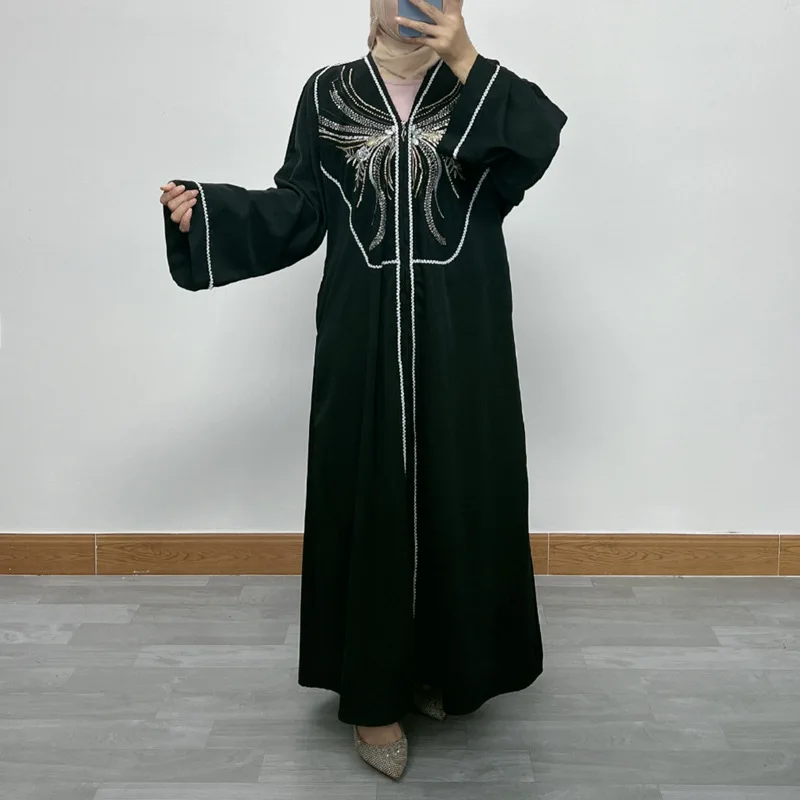 Women's Long Skirt Abaya Dubai Embroidered Lace Zippered Cardigan Robe Abaya Femme Musulman
Women's Long Skirt Abaya Dubai Embroidered Lace Zippered Cardigan Robe Abaya Femme Musulman