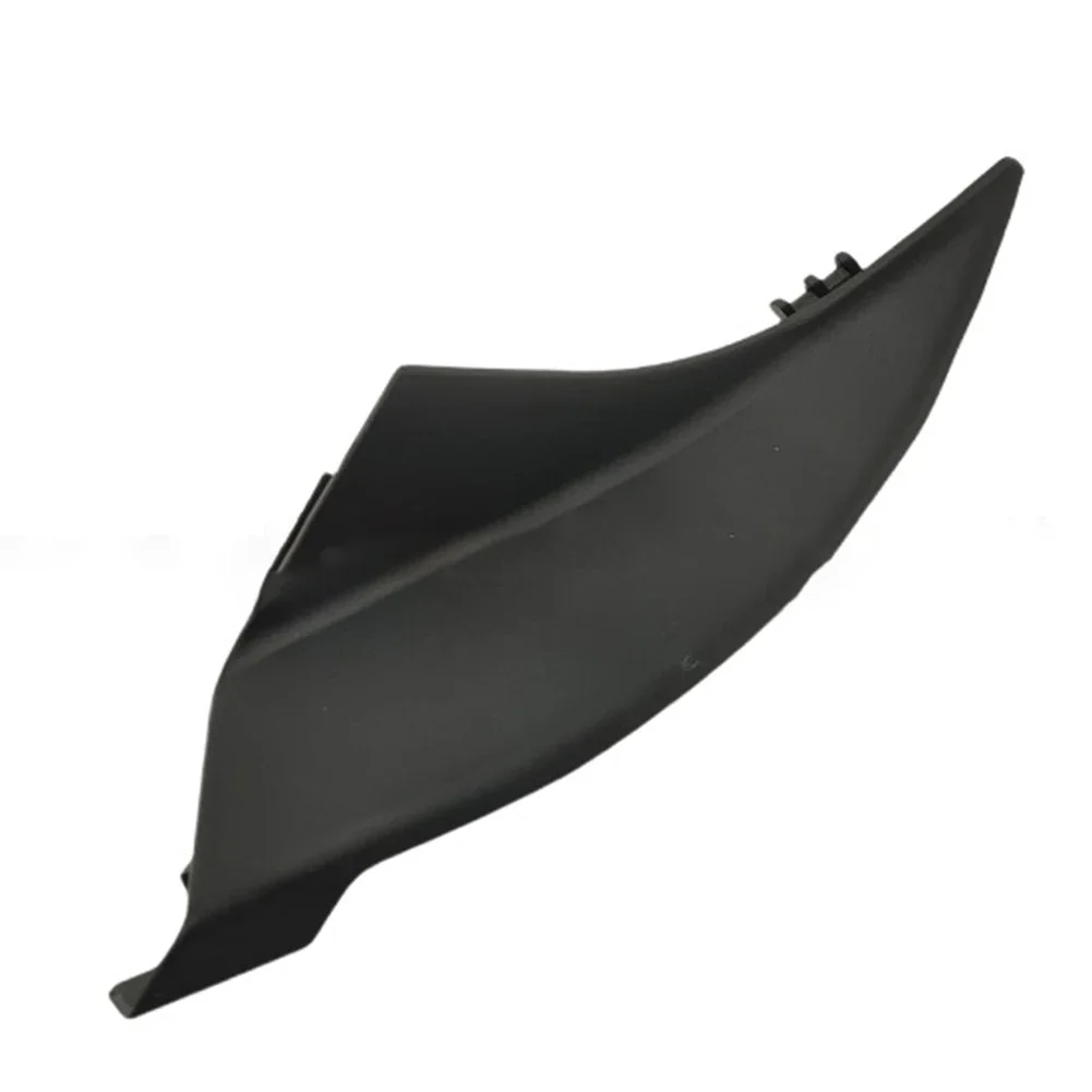 For Kia Front Wiper Cowl Trim Cover Fits For Seltos & For KX3 Models Easy Replacement with OEM Number 86153Q7000
For Kia Front Wiper Cowl Trim Cover Fits For Seltos & For KX3 Models Easy Replacement with OEM Number 86153Q7000