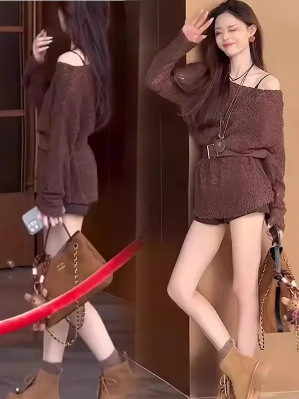 Ladies Korean Style Lazy Hollow out Knitted Set Waist Cinched Shoulder Bared Spring Design Top Shorts Breathable Casual Fashion
Ladies Korean Style Lazy Hollow out Knitted Set Waist Cinched Shoulder Bared Spring Design Top Shorts Breathable Casual Fashion