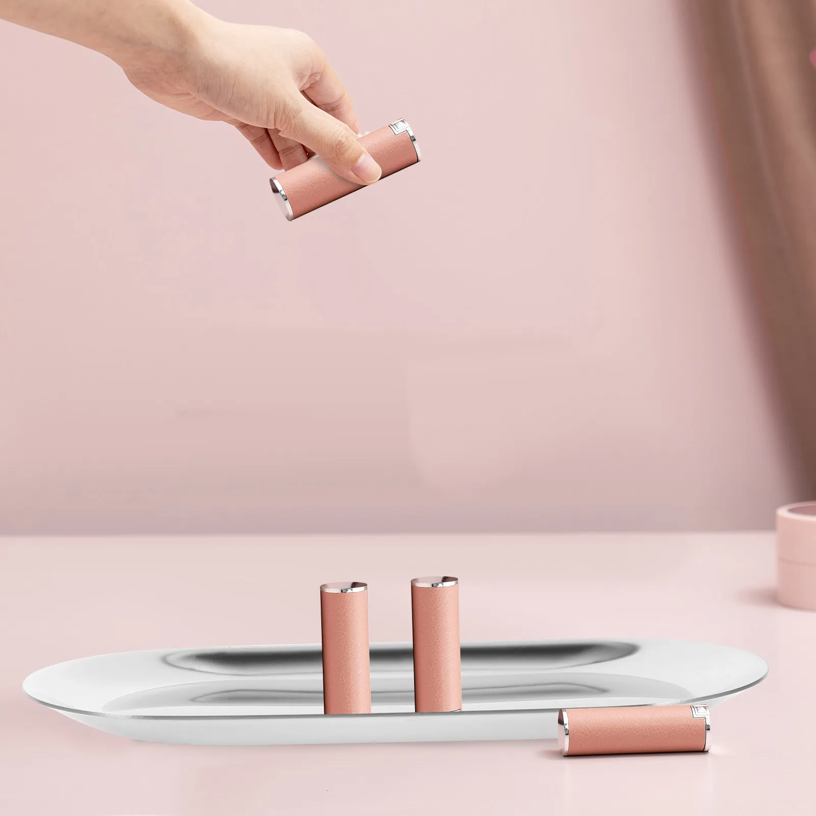 Набор из 2 овальных подносов из нержавеющей стали: элегантная настольная тарелка для хранения мелочей и ключей, металлический органайзер в скандинавском стиле
Набор из 2 овальных подносов из нержавеющей стали: элегантная настольная тарелка для хранения мелочей и ключей, металлический органайзер в скандинавском стиле