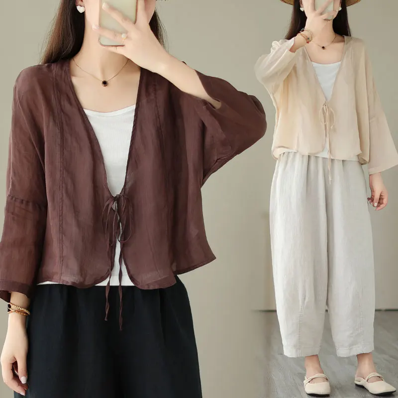 Женский льняной джгут в стиле ретро, новый летний повседневный свободный солнцезащитный верхняя одежда, маленький шило, открытый кардиган с поясом, тонкий топ
Женский льняной джгут в стиле ретро, новый летний повседневный свободный солнцезащитный верхняя одежда, маленький шило, открытый кардиган с поясом, тонкий топ