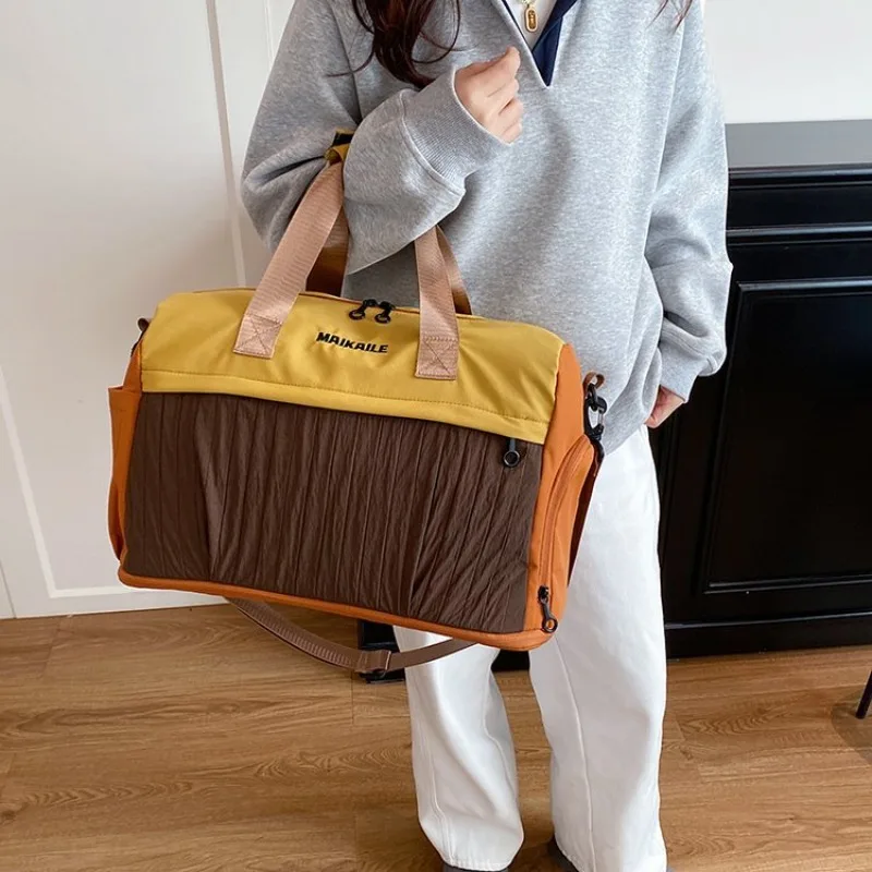 Women's Casual Color Block Nylon Travel Duffle Bag, Lightweight Weekender Bag for Gym, Sports, Travel, and Short Trips Hand Bag
Women's Casual Color Block Nylon Travel Duffle Bag, Lightweight Weekender Bag for Gym, Sports, Travel, and Short Trips Hand Bag