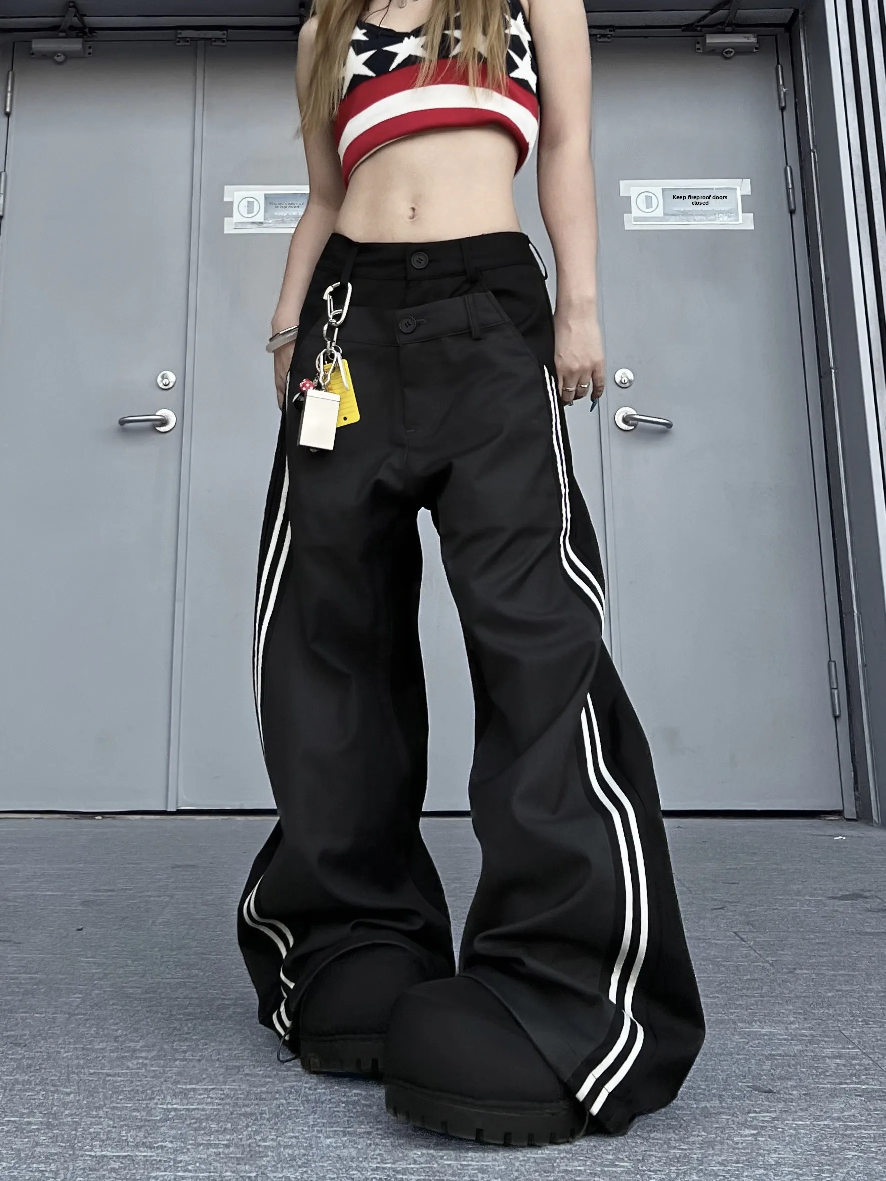 Мужские повседневные брюки TR Bruift American Color Blo с двойным поясом, широкие, свободного кроя
Мужские повседневные брюки TR Bruift American Color Blo с двойным поясом, широкие, свободного кроя