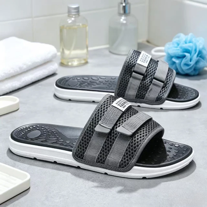 Men Slippers Non-Slip and Odor-Resistant Beach Sandals Casual Home Outdoor Dual-Use Massage Sole Fashionable Quick-Dry Slippers
Men Slippers Non-Slip and Odor-Resistant Beach Sandals Casual Home Outdoor Dual-Use Massage Sole Fashionable Quick-Dry Slippers