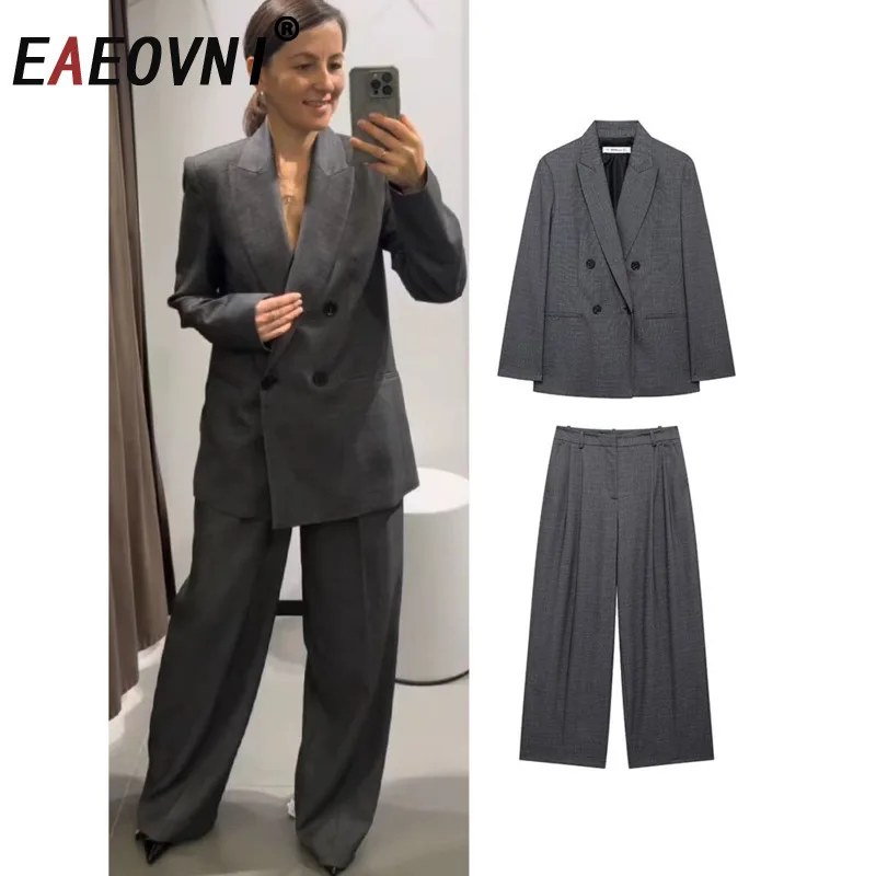 EAEOVNI Women Chic Fashion 2 Piece Set Button Pockets Gray Suit Blazer + Wide Leg Pants Office Lady 2025 New Clothing 1A827
EAEOVNI Women Chic Fashion 2 Piece Set Button Pockets Gray Suit Blazer + Wide Leg Pants Office Lady 2025 New Clothing 1A827