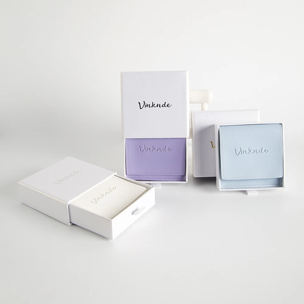Custom Logo White Jewelry Necklace Packaging Slider Box with Unique PU Leather Envelope Pouch Bag Jewellery Display Gift Set
Custom Logo White Jewelry Necklace Packaging Slider Box with Unique PU Leather Envelope Pouch Bag Jewellery Display Gift Set