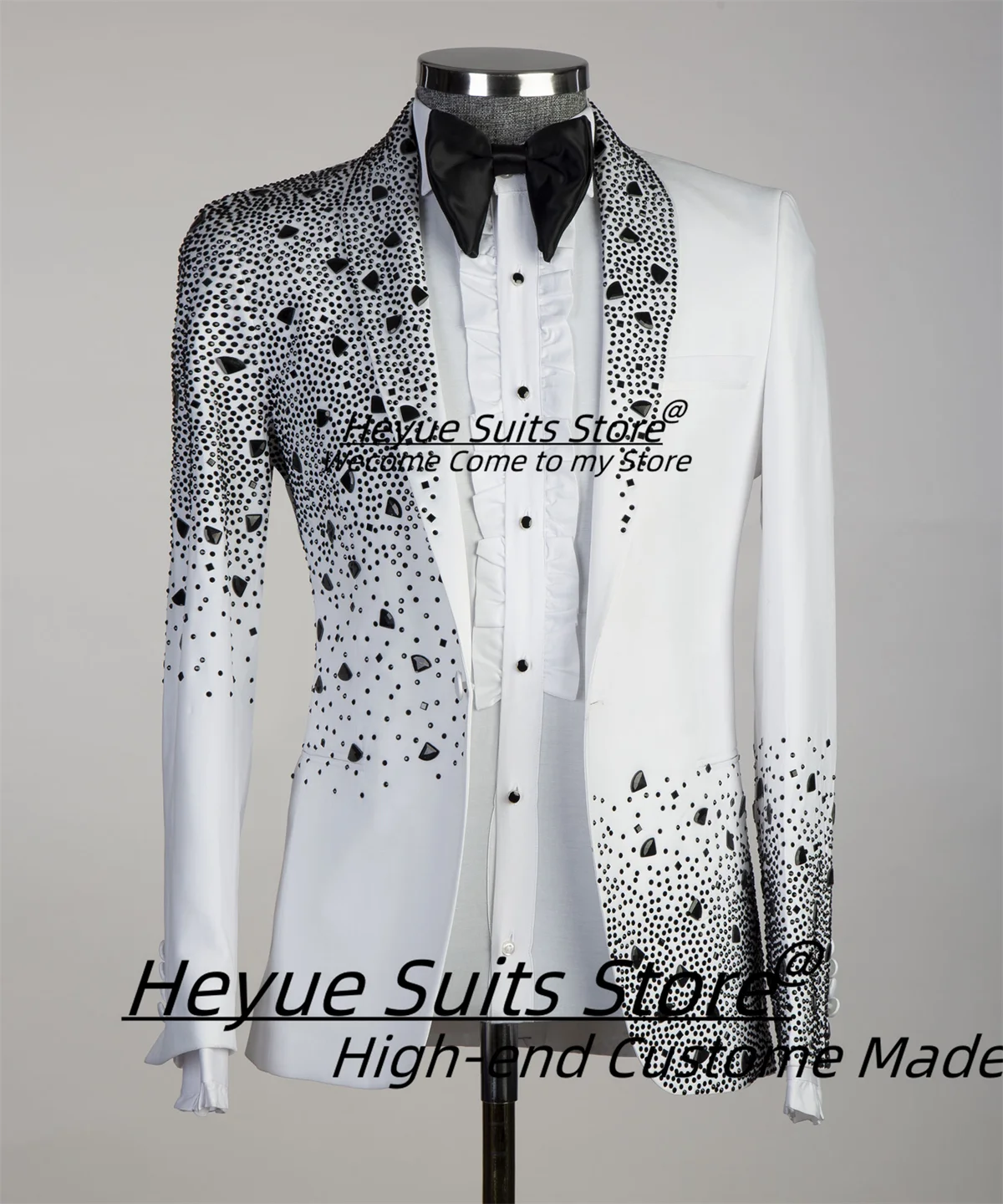 Luxury Low-key Has Connotation Men Suits Slim Fit Customized Groom Wedding Tuxedos Party Male Blazers Fashion Costumes Homme
Luxury Low-key Has Connotation Men Suits Slim Fit Customized Groom Wedding Tuxedos Party Male Blazers Fashion Costumes Homme 