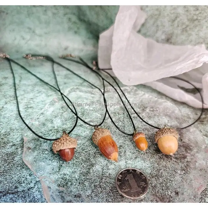 Handmade Original Acorn Necklace - Wooden Fruit, Forest-Style Creative Layering Pendant, Collarbone Chain-INS-style
Handmade Original Acorn Necklace - Wooden Fruit, Forest-Style Creative Layering Pendant, Collarbone Chain-INS-style