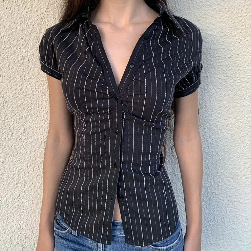 Black Striped Print Blouse Vintage 2000s Button Up Puff Short Sleeve Crop Top Women Korean Fashion Shirt Streetwear y2k w1121
Black Striped Print Blouse Vintage 2000s Button Up Puff Short Sleeve Crop Top Women Korean Fashion Shirt Streetwear y2k w1121