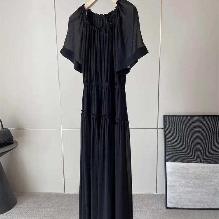 Slimming Pleated round Neck Midi Dress with Lace Trim Waist Cinching Summer 2025 Women's Fashion Casual Dresses
Slimming Pleated round Neck Midi Dress with Lace Trim Waist Cinching Summer 2025 Women's Fashion Casual Dresses