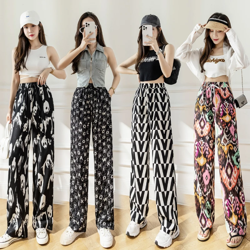 New Woman panda printing Wide leg trousers Korean Fashion Drawstring Sweatpants Casual Popular Joggers Women Pants dropshipping
New Woman panda printing Wide leg trousers Korean Fashion Drawstring Sweatpants Casual Popular Joggers Women Pants dropshipping