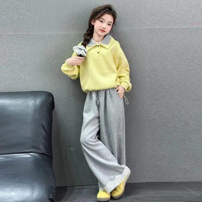 Спортивная одежда для девочек, комплект из двух предметов, весенне-осенний пуловер, прямые брюки, детская универсальная студенческая кавайная модная повседневная одежда
Спортивная одежда для девочек, комплект из двух предметов, весенне-осенний пуловер, прямые брюки, детская универсальная студенческая кавайная модная повседневная одежда
