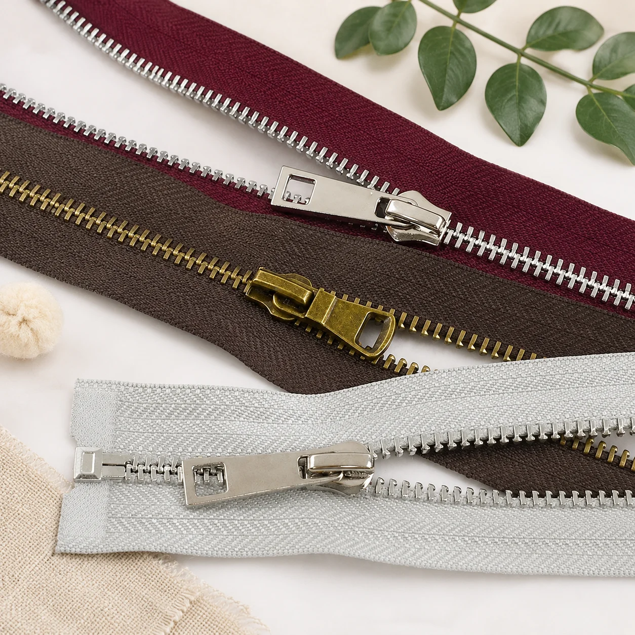 10/20Pcs 5# 40-80cm Metal Open End Zipper Auto Lock Zip for Backpack Garment Pocket Jacket Repair DIY Sewing Accessories Tailor
10/20Pcs 5# 40-80cm Metal Open End Zipper Auto Lock Zip for Backpack Garment Pocket Jacket Repair DIY Sewing Accessories Tailor