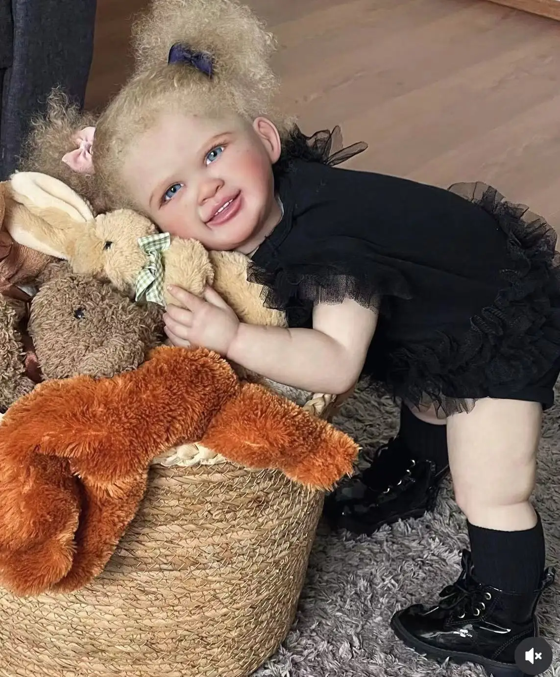 FBBD индивидуальная ограниченная поставка 73 см Reborn Baby Renata с ручной росписью волос, набор «сделай сам», часть с тканевым корпусом от художника
FBBD индивидуальная ограниченная поставка 73 см Reborn Baby Renata с ручной росписью волос, набор «сделай сам», часть с тканевым корпусом от художника