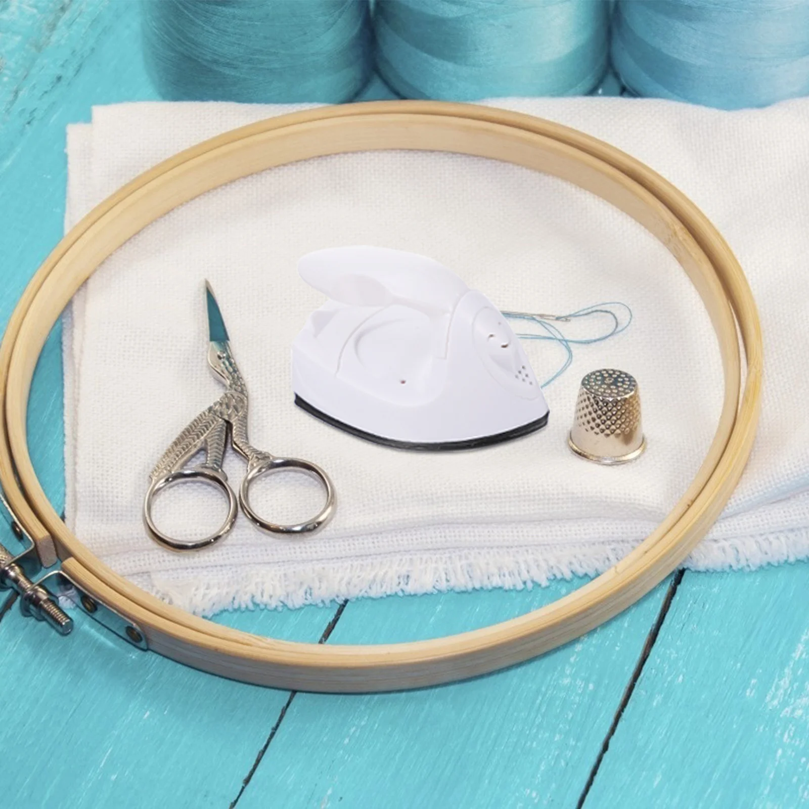 Mini Heat Press Electric Iron Portable Household Heat Transfer Machine Us Plug 110V ABS Shell Ceramic Heater Fast Preheat
Mini Heat Press Electric Iron Portable Household Heat Transfer Machine Us Plug 110V ABS Shell Ceramic Heater Fast Preheat