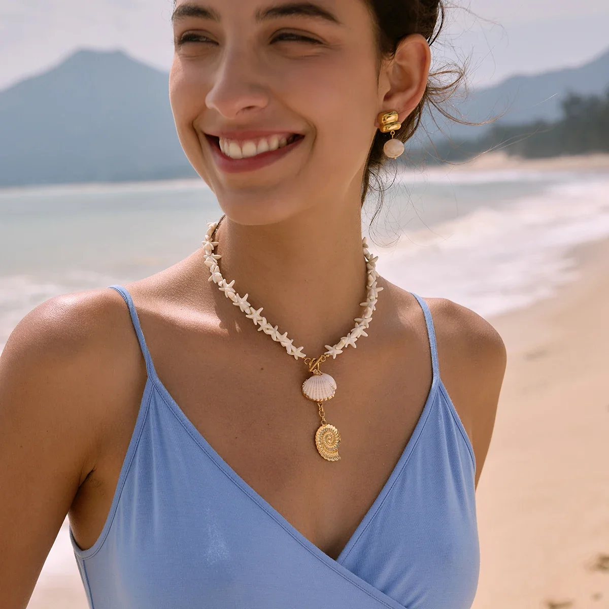 Summer Beach Shell Necklace For Women 18K Gold PVD Plated Stainless Steel Conch Pendant Necklace Fashion Jewelry Gift
Summer Beach Shell Necklace For Women 18K Gold PVD Plated Stainless Steel Conch Pendant Necklace Fashion Jewelry Gift