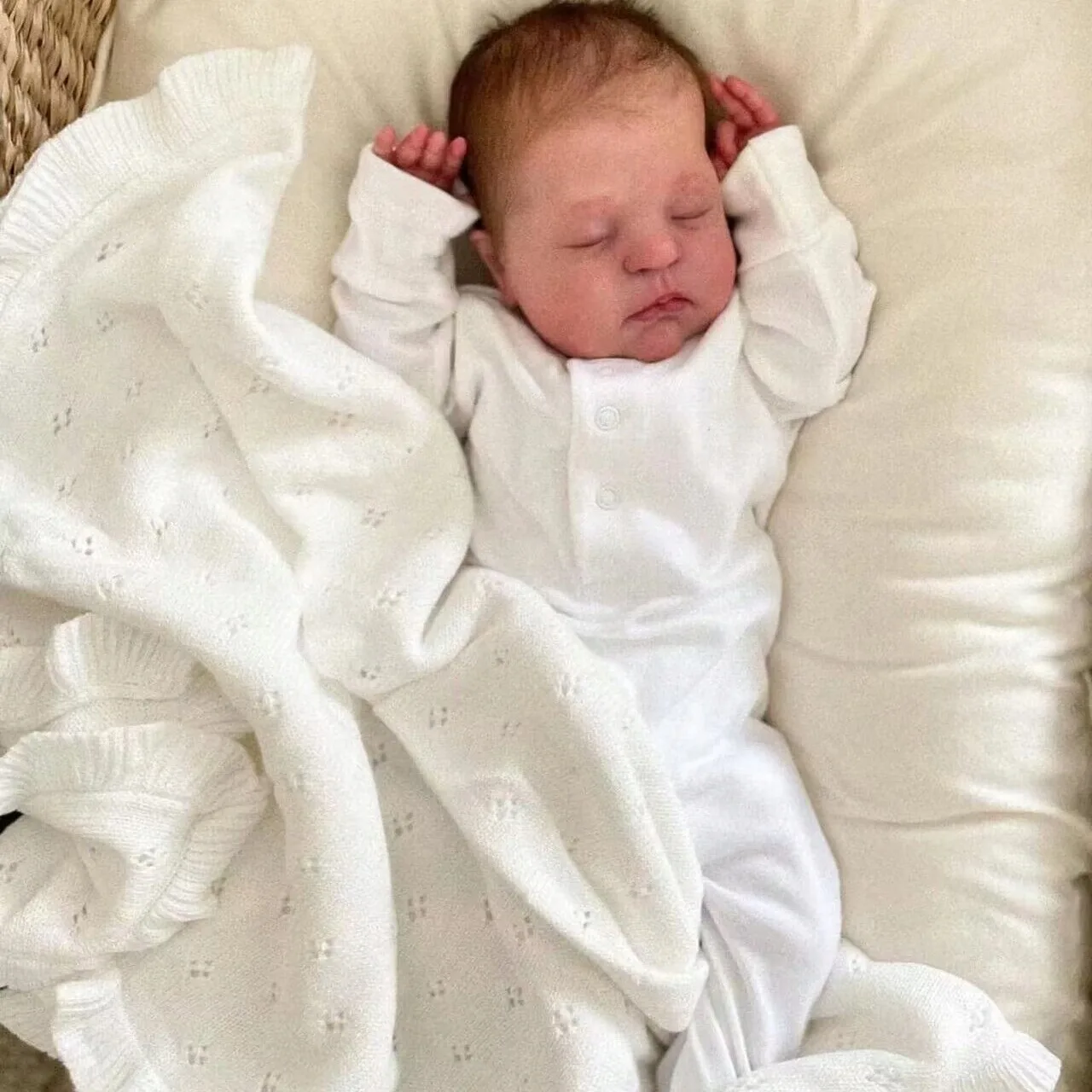 Имитация куклы реборн, кукла реборн, подарочная игрушка для маленьких детей
Имитация куклы реборн, кукла реборн, подарочная игрушка для маленьких детей