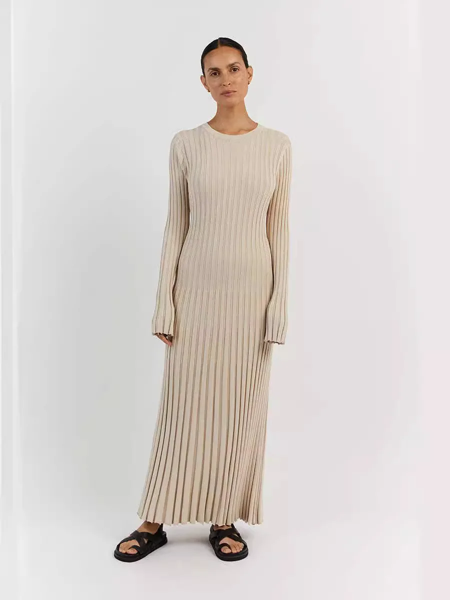 SANCCOHOUSE 2025 Autumn/Winter New Fashion Casual Solid Color Knit Dress, Round Neck Sweater Dress for Women
SANCCOHOUSE 2025 Autumn/Winter New Fashion Casual Solid Color Knit Dress, Round Neck Sweater Dress for Women