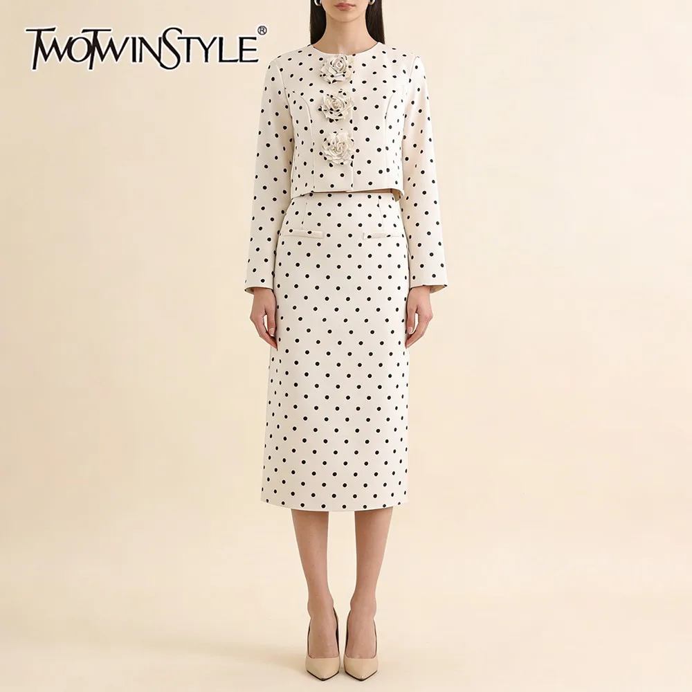 TWOTWINSTYLE Женский комплект из двух предметов с точечным принтом и круглым вырезом, длинным рукавом, пальто с 3D цветочным принтом, тонкая юбка с высокой талией, женский костюм
TWOTWINSTYLE Женский комплект из двух предметов с точечным принтом и круглым вырезом, длинным рукавом, пальто с 3D цветочным принтом, тонкая юбка с высокой талией, женский костюм