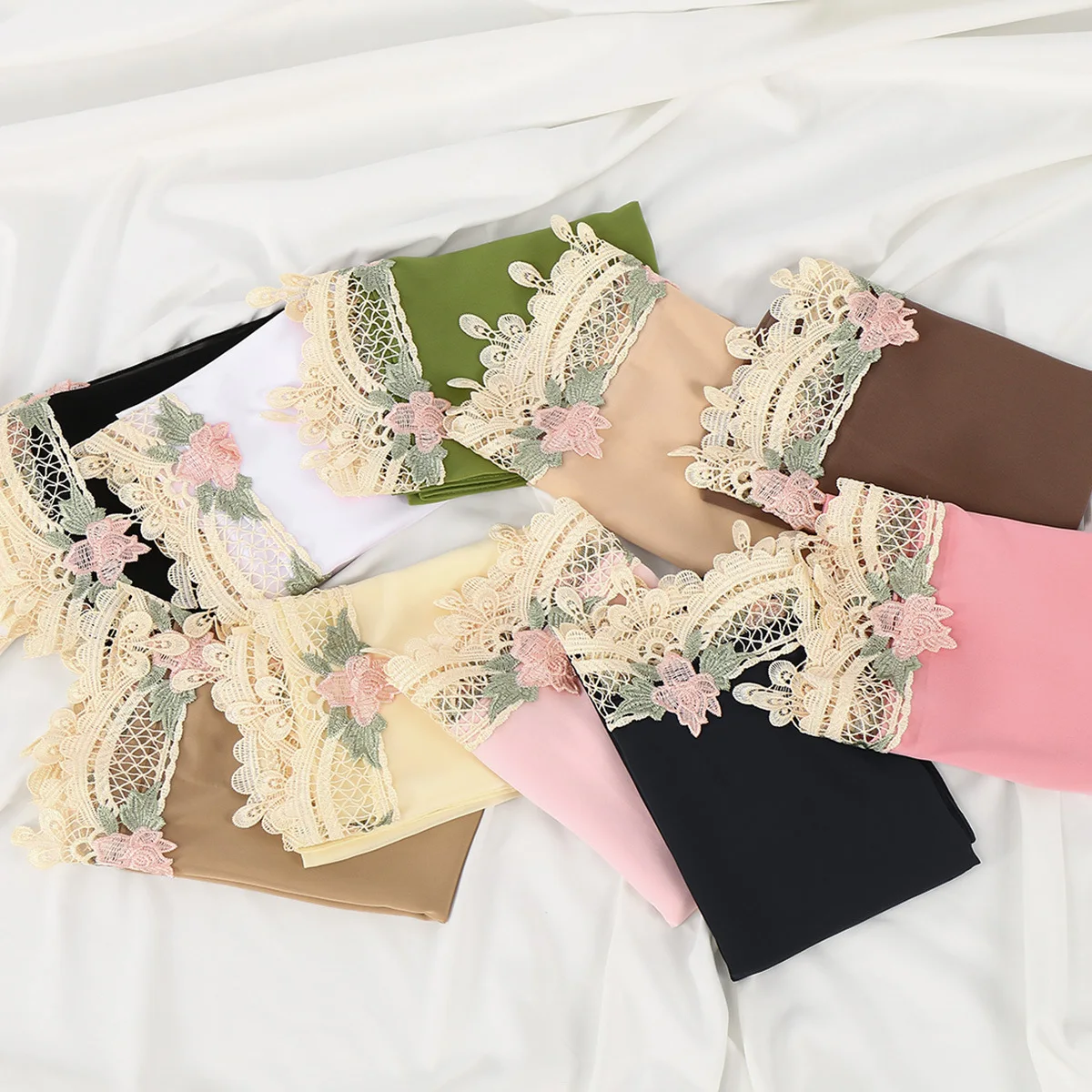 Women Ethnic Style Chiffon Shawl Solid Color Long Scarf With Embroidery Lace Trim Fashion Soft Wrap For Outdoor Wear
Women Ethnic Style Chiffon Shawl Solid Color Long Scarf With Embroidery Lace Trim Fashion Soft Wrap For Outdoor Wear