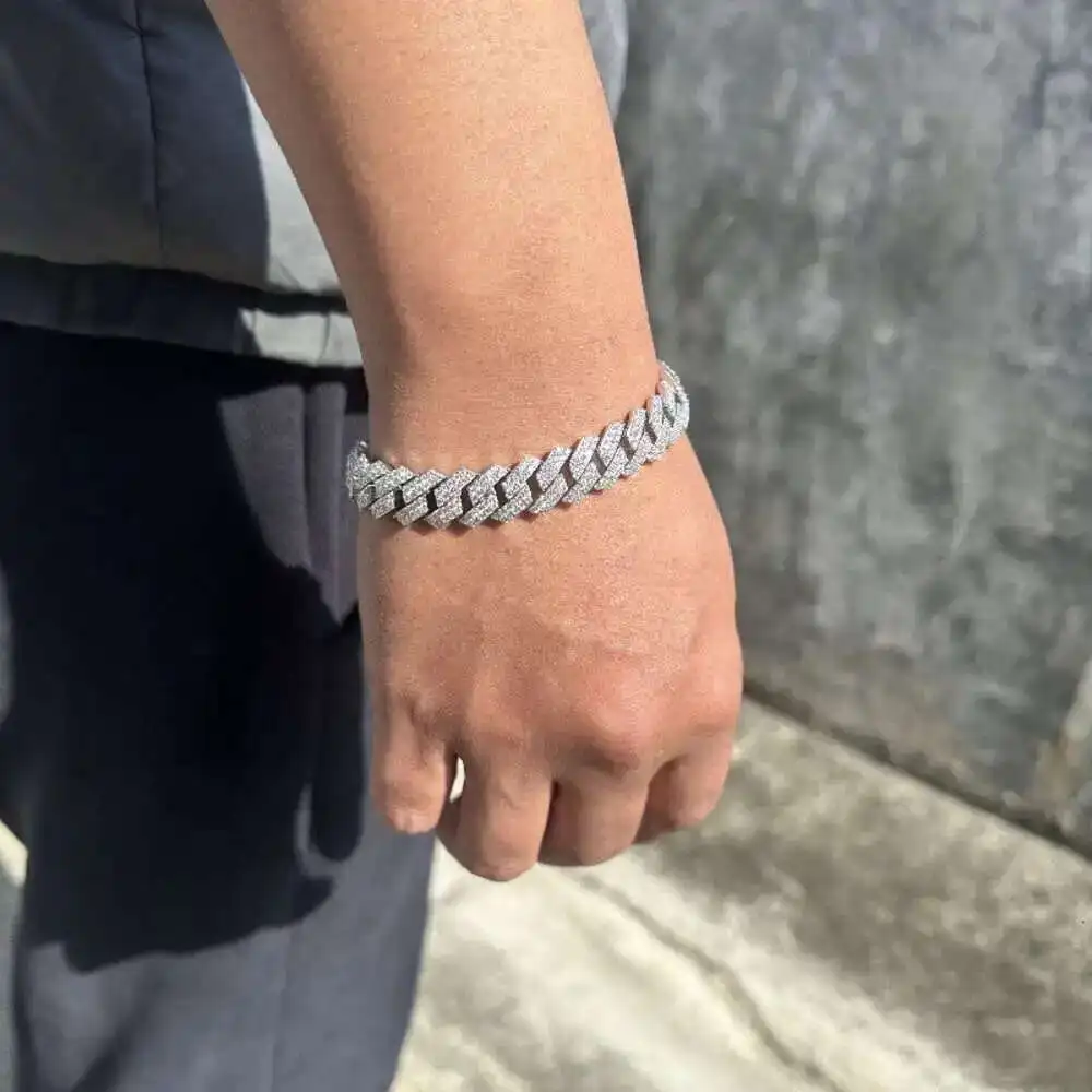 Pass Diamond Test Hip Hop Jewelry Vvs Stone Shiny 2row 3row 4row Men 925 Sterling Silver Necklace Moissanite Cuban Link Chain
Pass Diamond Test Hip Hop Jewelry Vvs Stone Shiny 2row 3row 4row Men 925 Sterling Silver Necklace Moissanite Cuban Link Chain