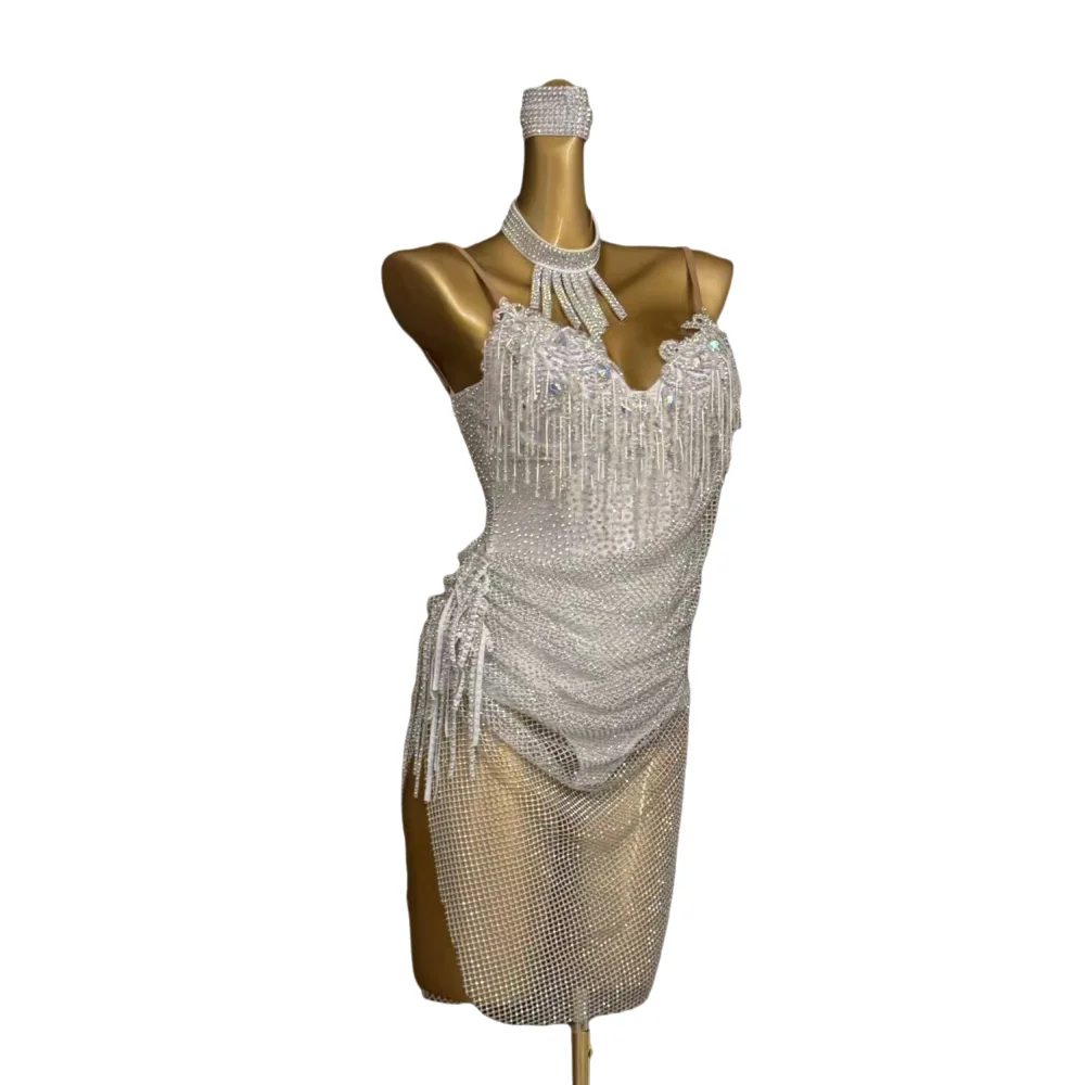 Latin Dance AB Stone Female Adult Children High end Customized Silver White Diamond Mesh Strap Tango Samba Team PerformanceDress
Latin Dance AB Stone Female Adult Children High end Customized Silver White Diamond Mesh Strap Tango Samba Team PerformanceDress