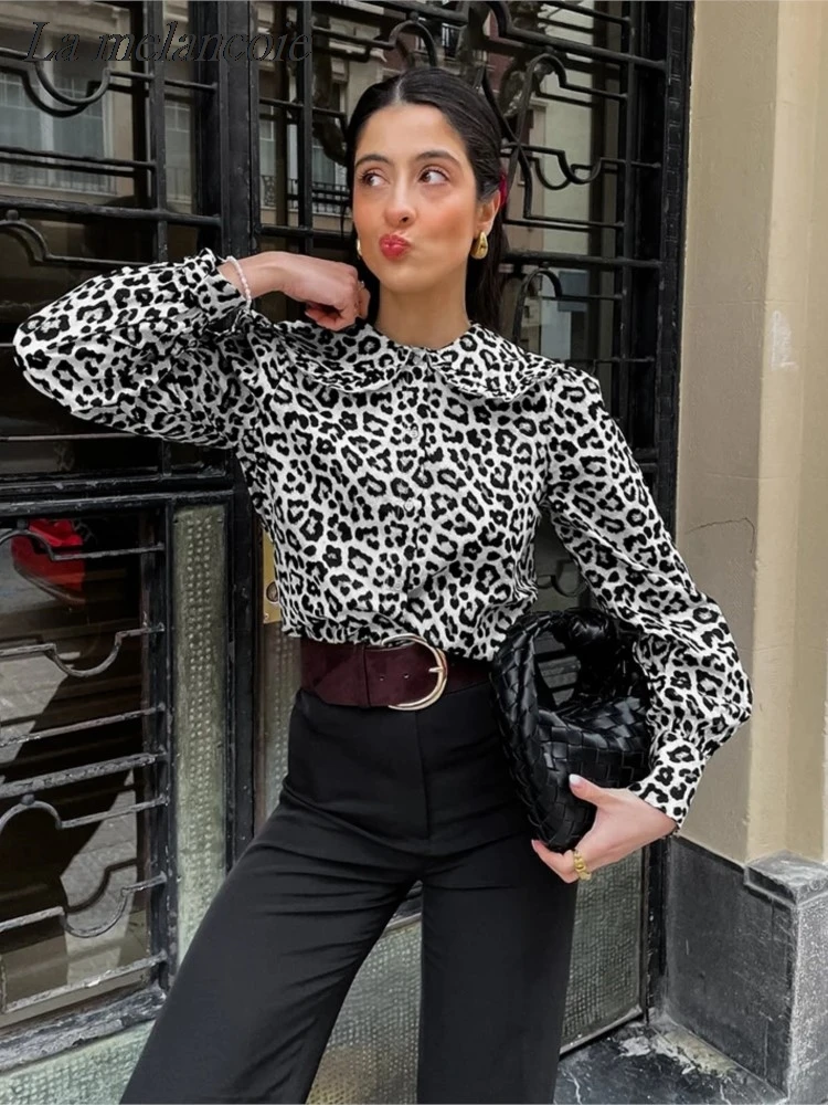 Leopard Print Blouse Women Vintage Button Up Shirt 2024 Spring Summer Office Ladies Elegant Long Sleeve Turndown Collar Shirts
Leopard Print Blouse Women Vintage Button Up Shirt 2024 Spring Summer Office Ladies Elegant Long Sleeve Turndown Collar Shirts