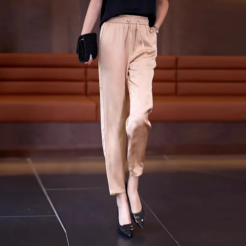 Summer Thin Light Color Harem Pants Women High Waist Loose Slimming Draped Casual Drawstring Nine-point Cool Pants
Summer Thin Light Color Harem Pants Women High Waist Loose Slimming Draped Casual Drawstring Nine-point Cool Pants