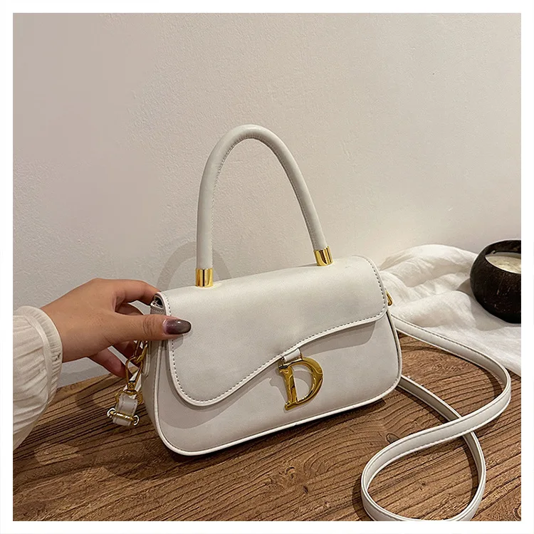 Affordable Luxury Solid Color Small Crossbody Bag - Unique Elegant Women's Handbag
Affordable Luxury Solid Color Small Crossbody Bag - Unique Elegant Women's Handbag