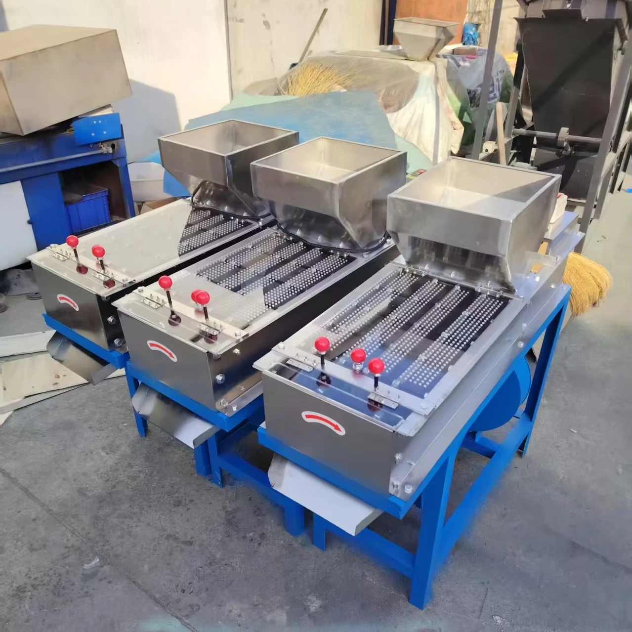 Industrial Automatic Peanut Peeling Equipment | Dry Type Peanut Red Skin Stripper For Food Processing Plants Multifunctional
Industrial Automatic Peanut Peeling Equipment | Dry Type Peanut Red Skin Stripper For Food Processing Plants Multifunctional