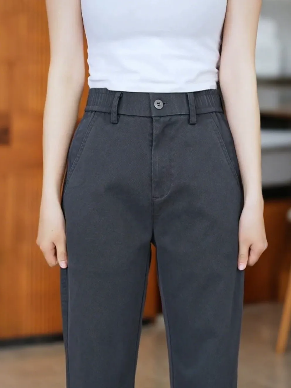 Summer Men's Casual Loose Fit Straight Leg Workwear Pants Breathable Comfortable Sporty Style mid Waist Button Pocket Detail
Summer Men's Casual Loose Fit Straight Leg Workwear Pants Breathable Comfortable Sporty Style mid Waist Button Pocket Detail