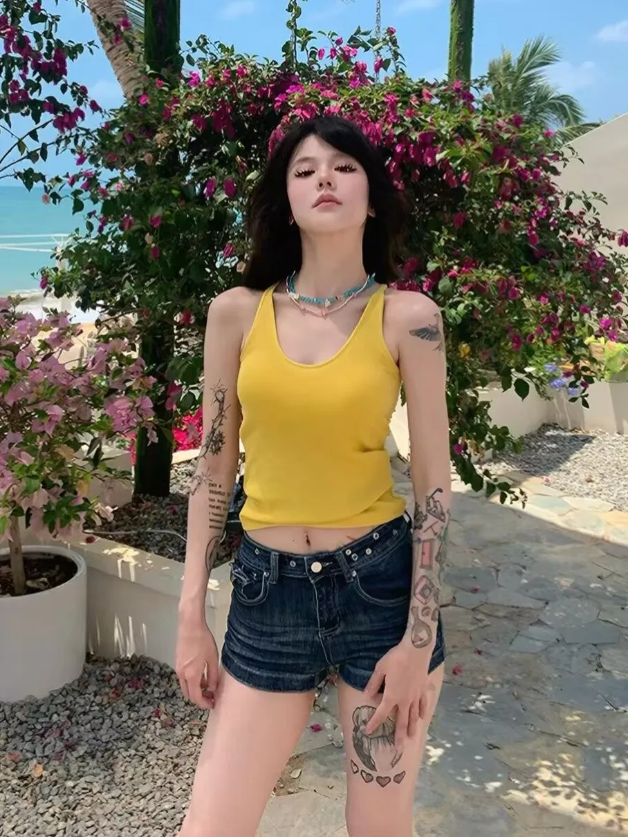 High Waist Cotton Stretch Denim Shorts Women's Retro Sweet Spicy Patterned Slimming Washed in Booty Hot Shorts
High Waist Cotton Stretch Denim Shorts Women's Retro Sweet Spicy Patterned Slimming Washed in Booty Hot Shorts