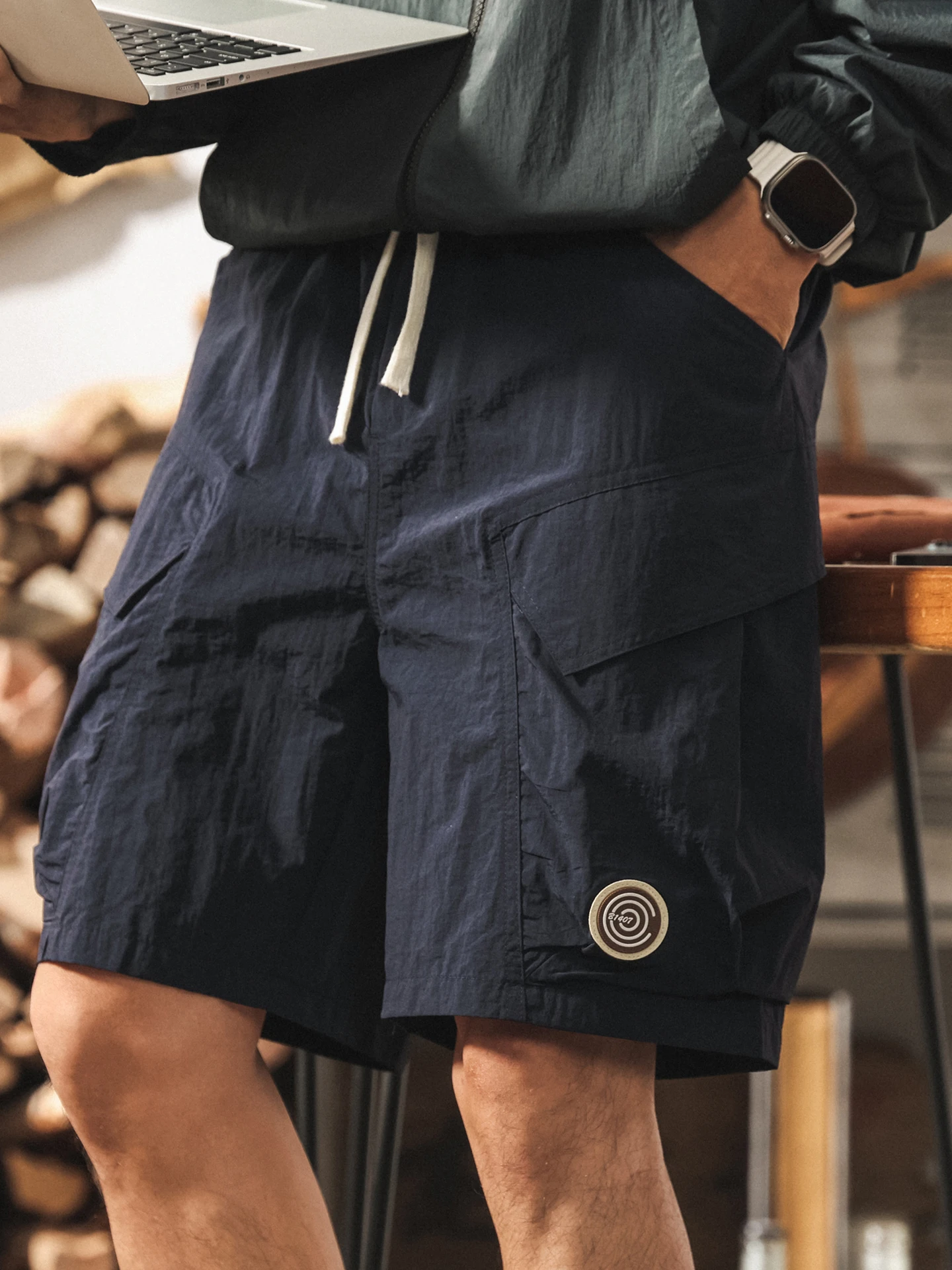 Ice Silk Qui Dry Спецодежда orts Мужские летние новые уличные функциональные повседневные свободные брюки средней длины большого размера для отдыха
Ice Silk Qui Dry Спецодежда orts Мужские летние новые уличные функциональные повседневные свободные брюки средней длины большого размера для отдыха