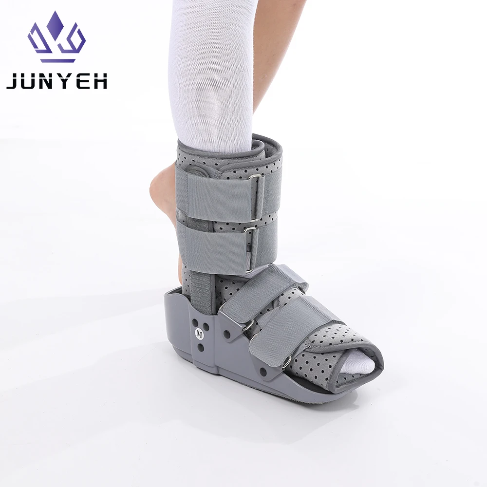 Broken Foot Walking Boot Foot Brace Sprained Ankle Injury Orthopedic Shoes Achilles Tendon Rupture Rehabilitation Shoes
Broken Foot Walking Boot Foot Brace Sprained Ankle Injury Orthopedic Shoes Achilles Tendon Rupture Rehabilitation Shoes