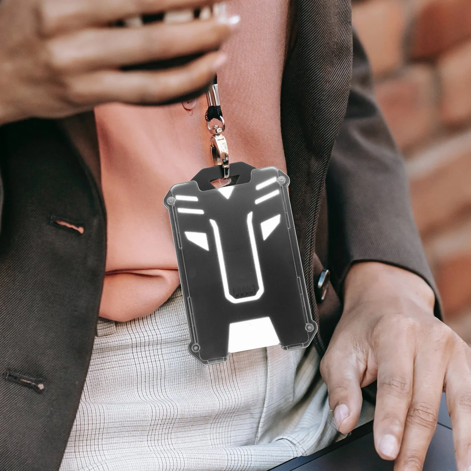 2pcs Card Holder Sleeve Id Badge Holder For Work School Office Access Bus Cards Waterproof Portable Vertical Name Tag
2pcs Card Holder Sleeve Id Badge Holder For Work School Office Access Bus Cards Waterproof Portable Vertical Name Tag