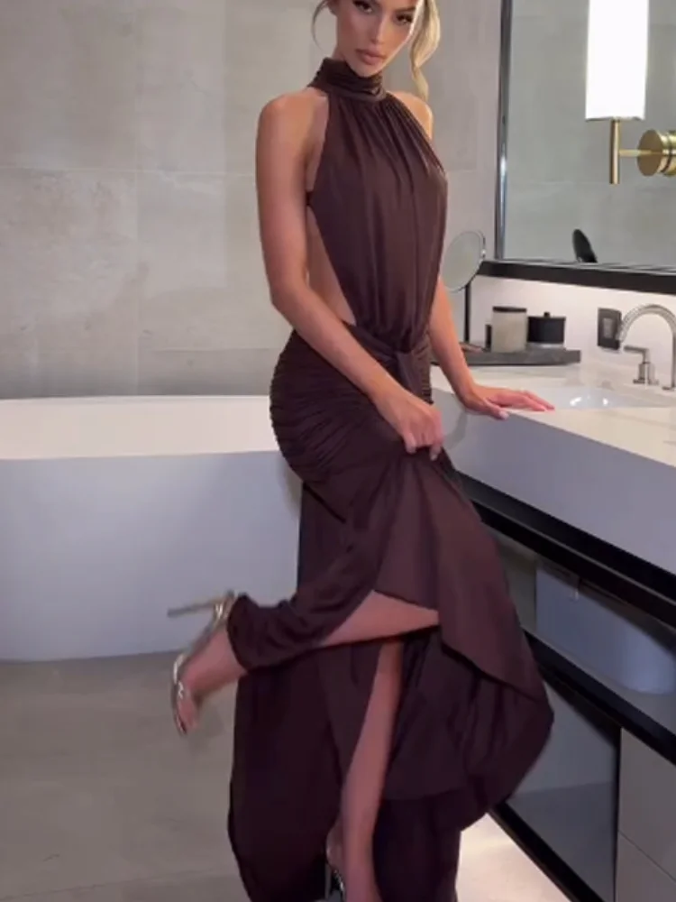 Sexy Backless Pleated Halter Long Dress Lady Chic Sleeveless Off Shoulder Slim Maxi Dresses 2026 Women Evening Party Vestidos
Sexy Backless Pleated Halter Long Dress Lady Chic Sleeveless Off Shoulder Slim Maxi Dresses 2026 Women Evening Party Vestidos