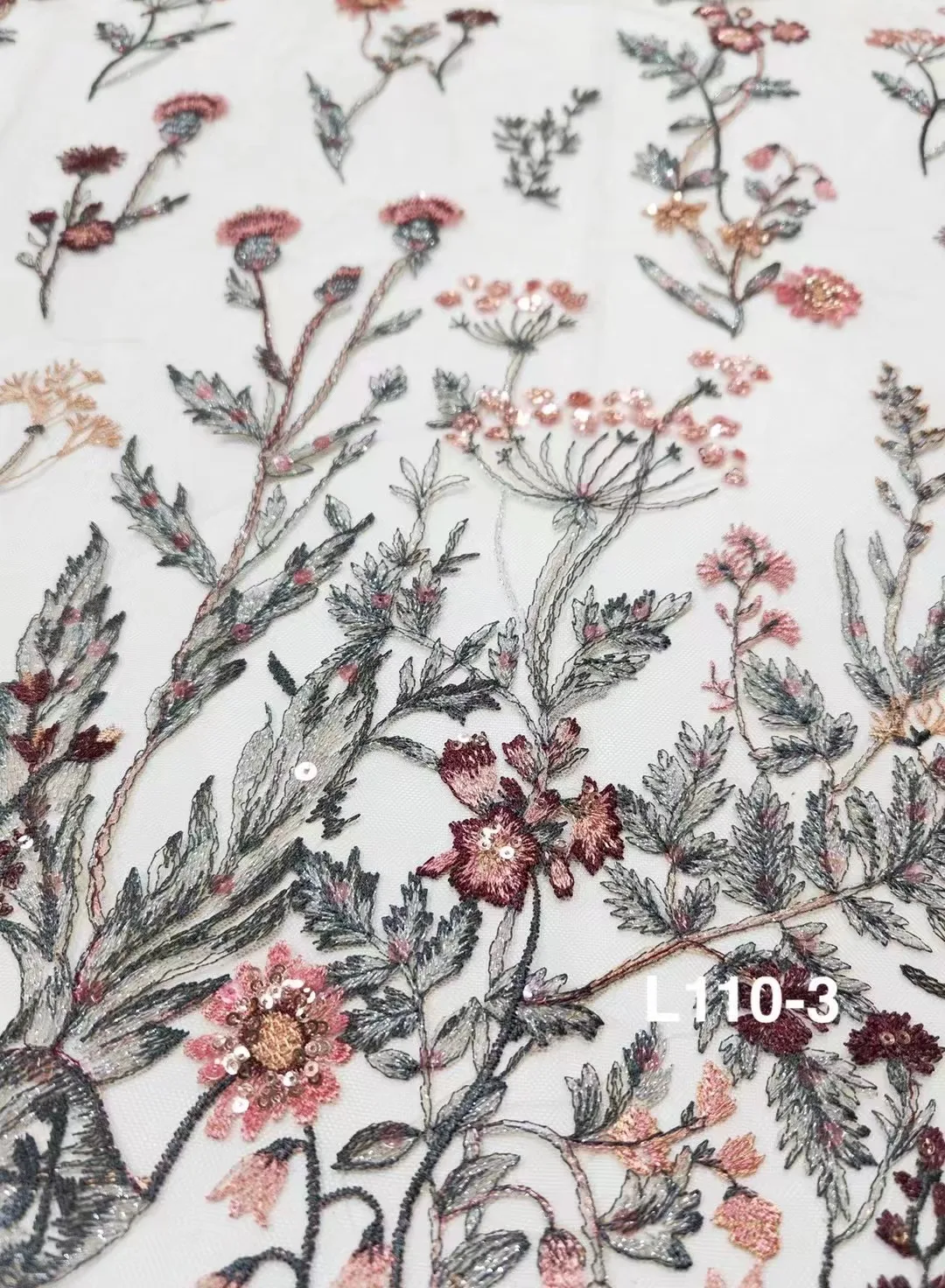 Beautiful Sequins Embroidery French Mesh Yarn SequinedAfrican Lace For Evening dresses Party IN STOCK
Beautiful Sequins Embroidery French Mesh Yarn SequinedAfrican Lace For Evening dresses Party IN STOCK