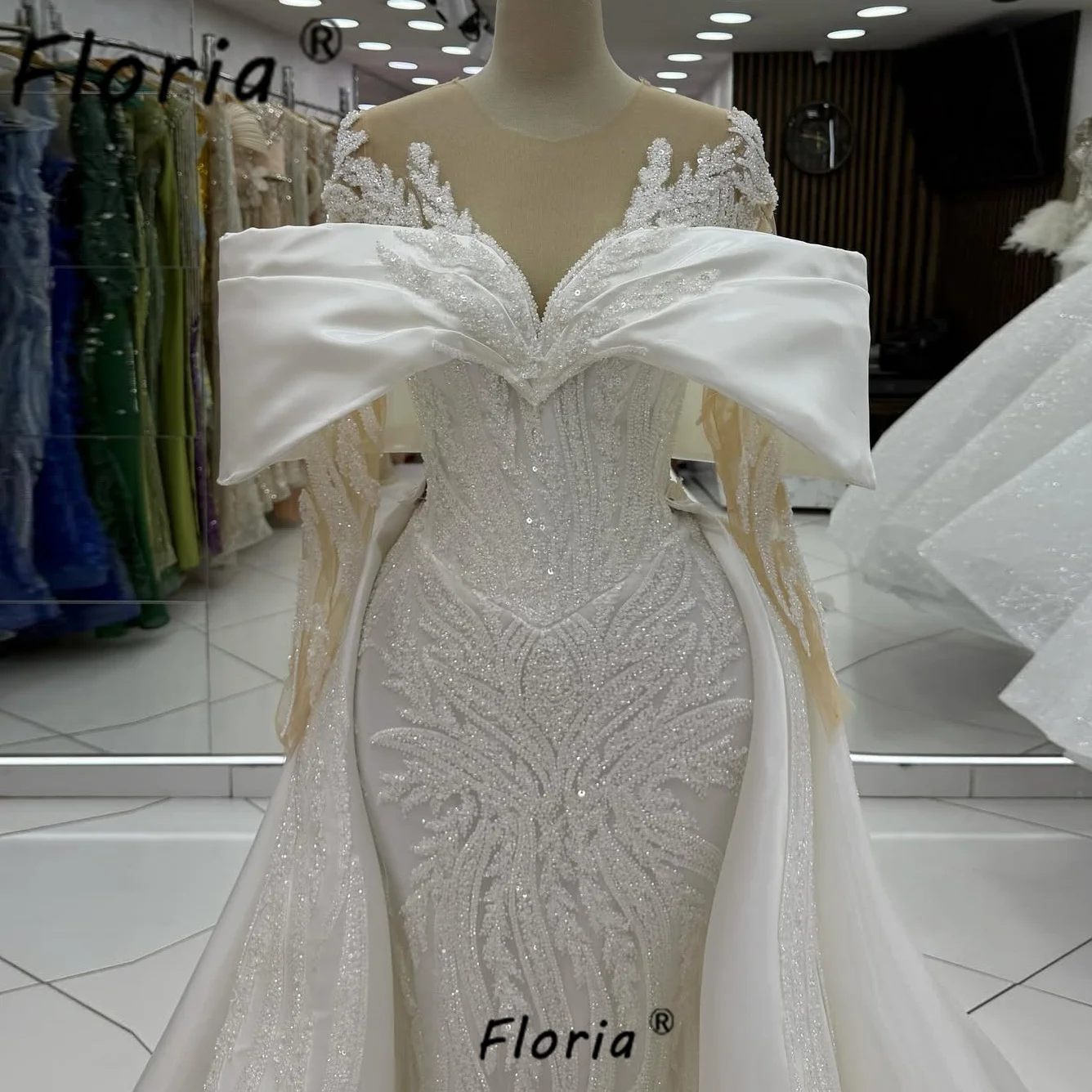 Роскошное свадебное платье цвета слоновой кости в Дубае со съемным шлейфом, расшитое бисером, атласное платье русалки для невесты, вечерние платья по индивидуальному заказу, африканские женские платья
Роскошное свадебное платье цвета слоновой кости в Дубае со съемным шлейфом, расшитое бисером, атласное платье русалки для невесты, вечерние платья по индивидуальному заказу, африканские женские платья