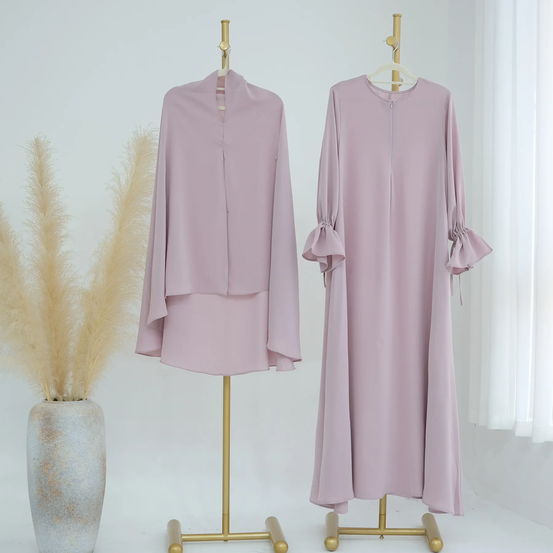 Muslim Sets Prayer Jilbab Full Sleeve Long Loose Maxi Dresses and Hijab Women Headscarf Two Pieces Sets Muslim Dresses Abaya
Muslim Sets Prayer Jilbab Full Sleeve Long Loose Maxi Dresses and Hijab Women Headscarf Two Pieces Sets Muslim Dresses Abaya
