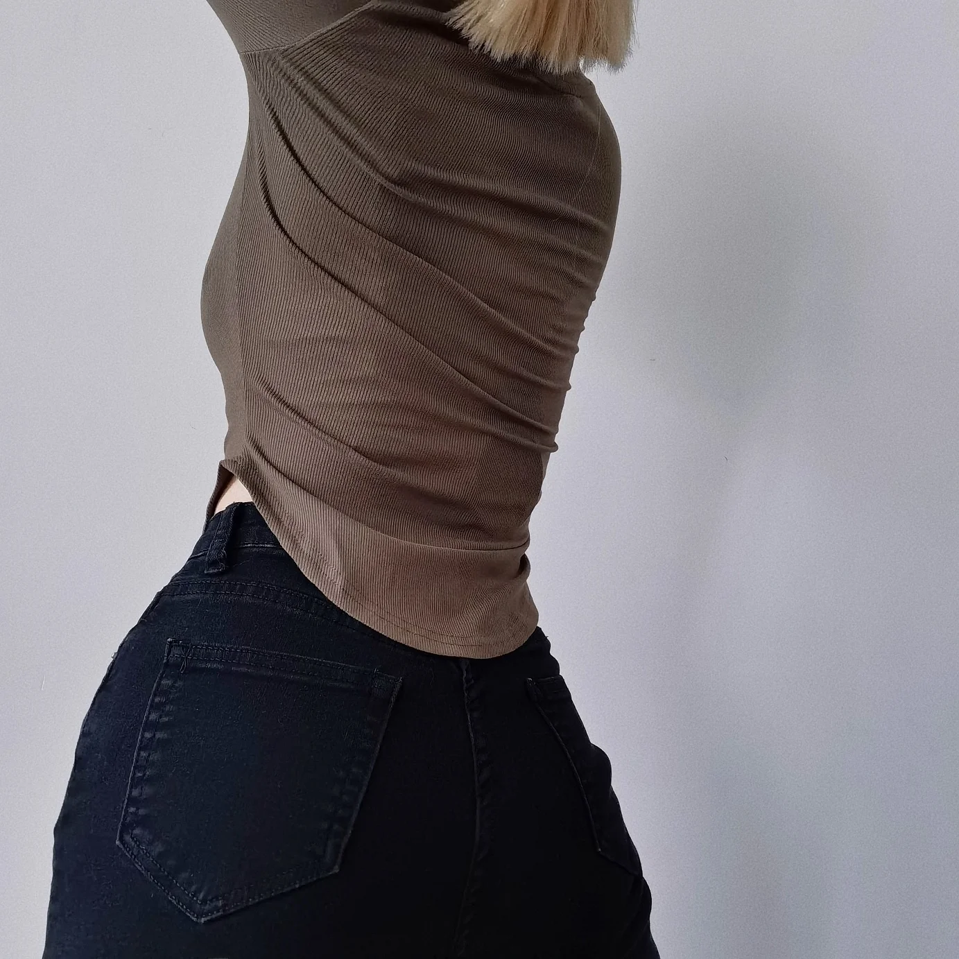 Удобная трикотажная футболка женская Base Layer irt V-ne Classic Pattern Regular Sve Long Sve Commute Sle
Удобная трикотажная футболка женская Base Layer irt V-ne Classic Pattern Regular Sve Long Sve Commute Sle