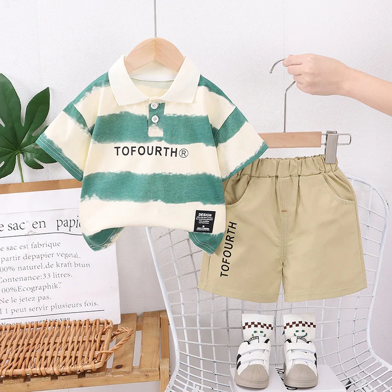 Infant Summer Clothes 2025 Korea Blurred Letter Turn-down Collar Short Sleeve T-shirts and Shorts Boys Suit Kids Boutique Outfit
Infant Summer Clothes 2025 Korea Blurred Letter Turn-down Collar Short Sleeve T-shirts and Shorts Boys Suit Kids Boutique Outfit