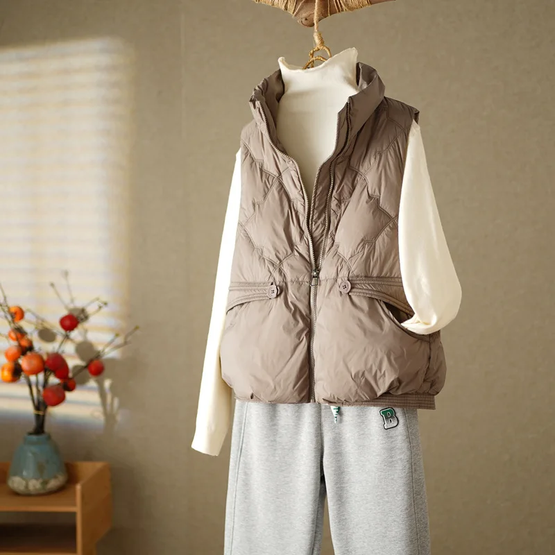 Overisize Down Waistcoat 2023 Women Loose Thick White Duck Down Vest Coat Female Sleeveless Autumn Winter Warm Parkas Short Tank
Overisize Down Waistcoat 2023 Women Loose Thick White Duck Down Vest Coat Female Sleeveless Autumn Winter Warm Parkas Short Tank
