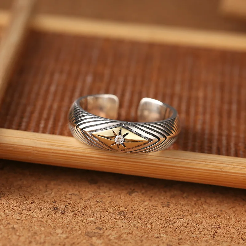 Trendy silver jewelry 925 sterling silver personalized fashion open ring for men and women Thai silver striped sun middle finger
Trendy silver jewelry 925 sterling silver personalized fashion open ring for men and women Thai silver striped sun middle finger