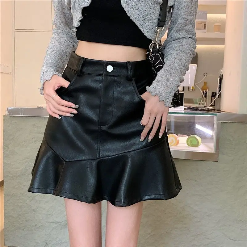 Women's Sexy High Waist PU Leather Skirt Female Clothing Summer New Fashion Asymmetrical Hip Wrap A-Line Skirts for Women
Women's Sexy High Waist PU Leather Skirt Female Clothing Summer New Fashion Asymmetrical Hip Wrap A-Line Skirts for Women